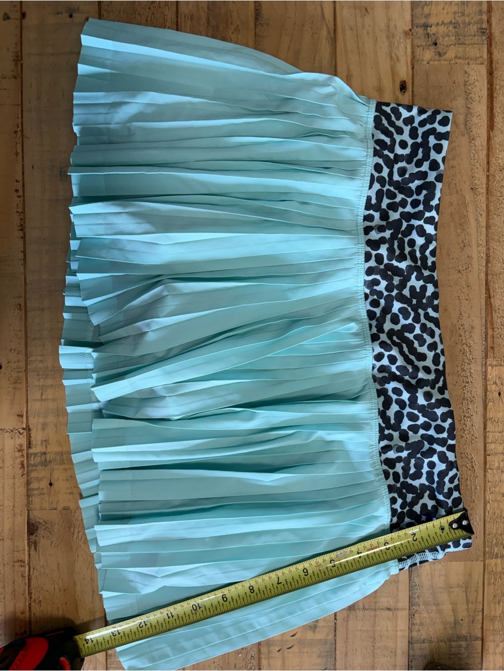 lululemon athletica Mint Pleated Mini Skirt with Black & White Leopard Waistband